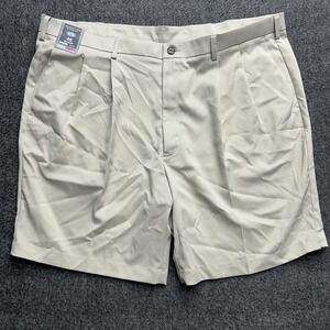 Roundtree & Yorke Shorts Size 46 Pleated Big Man Khaki Tan Classic Fit Travel